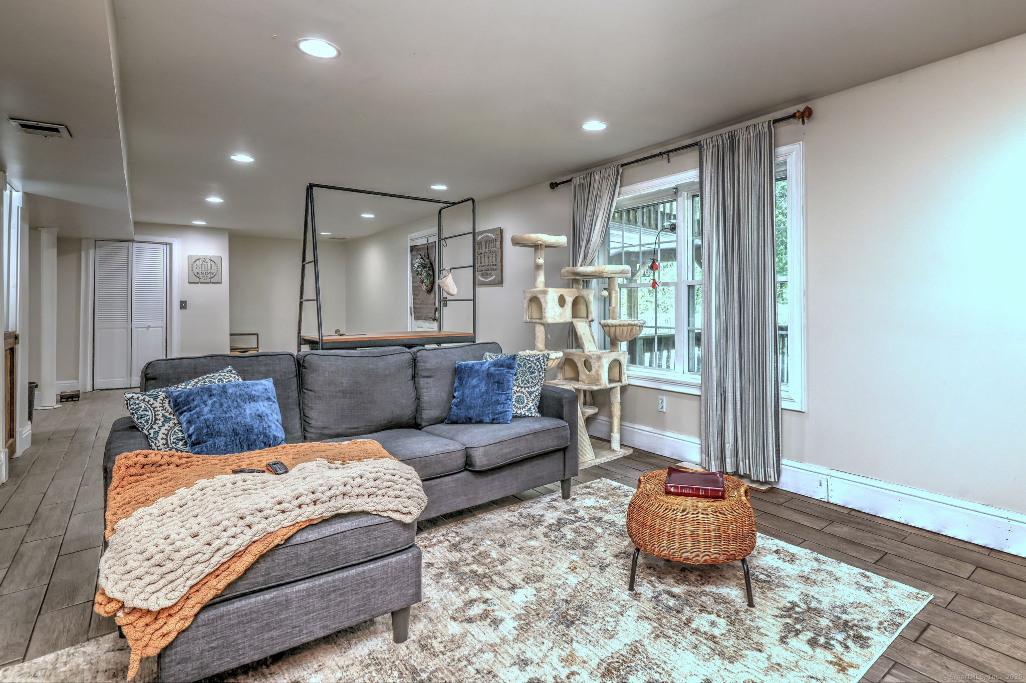 28 Edgewood Avenue