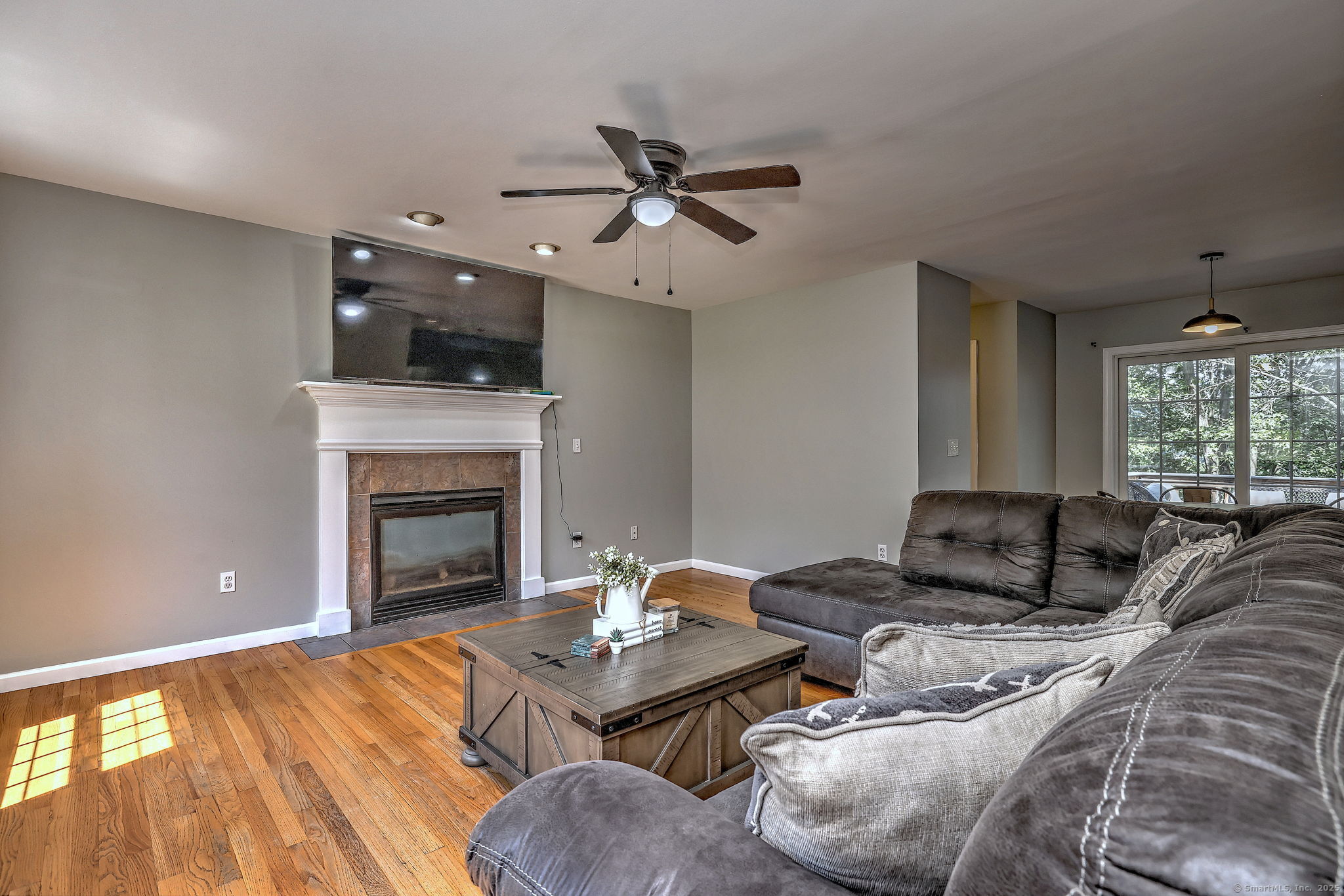 28 Edgewood Avenue