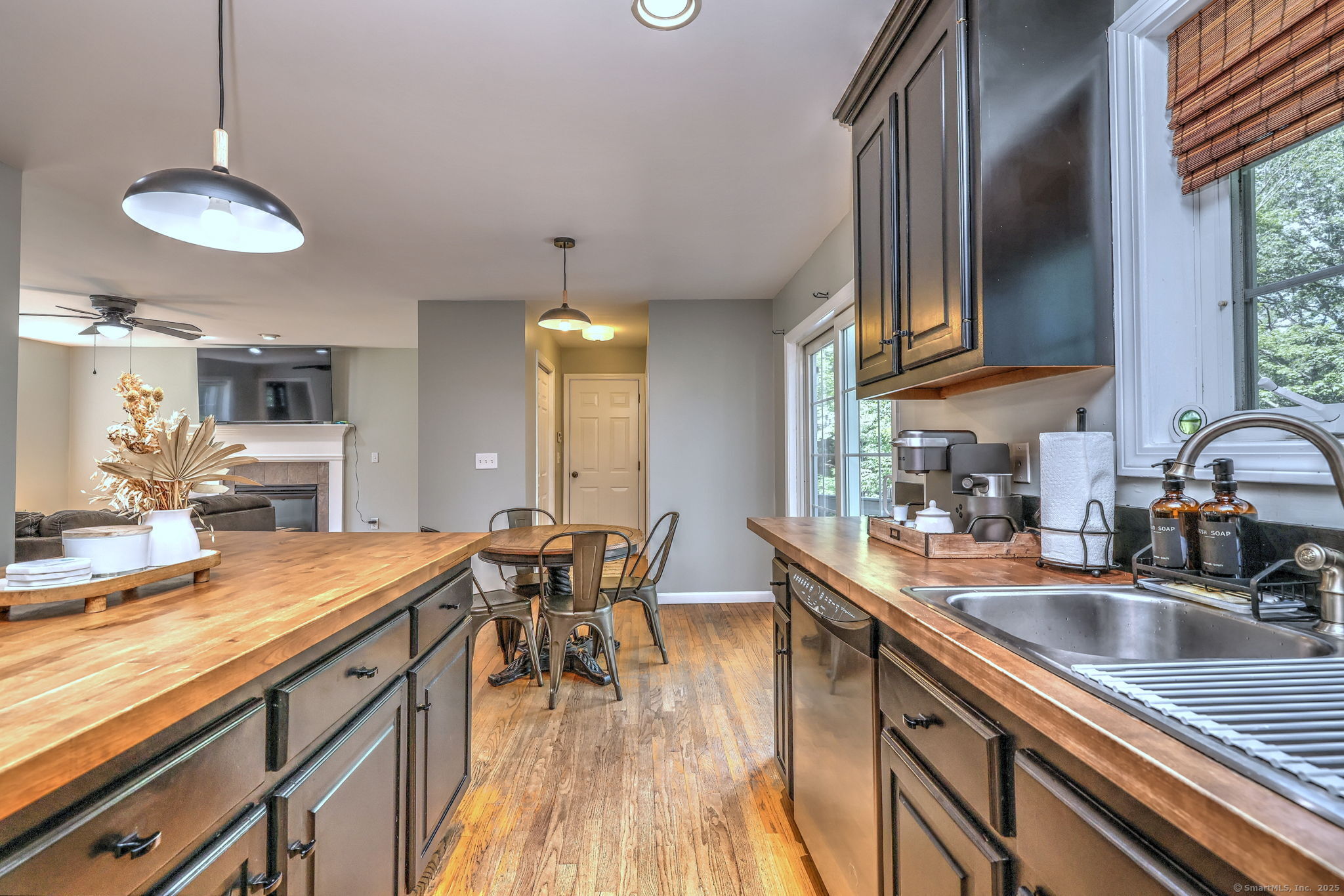 28 Edgewood Avenue