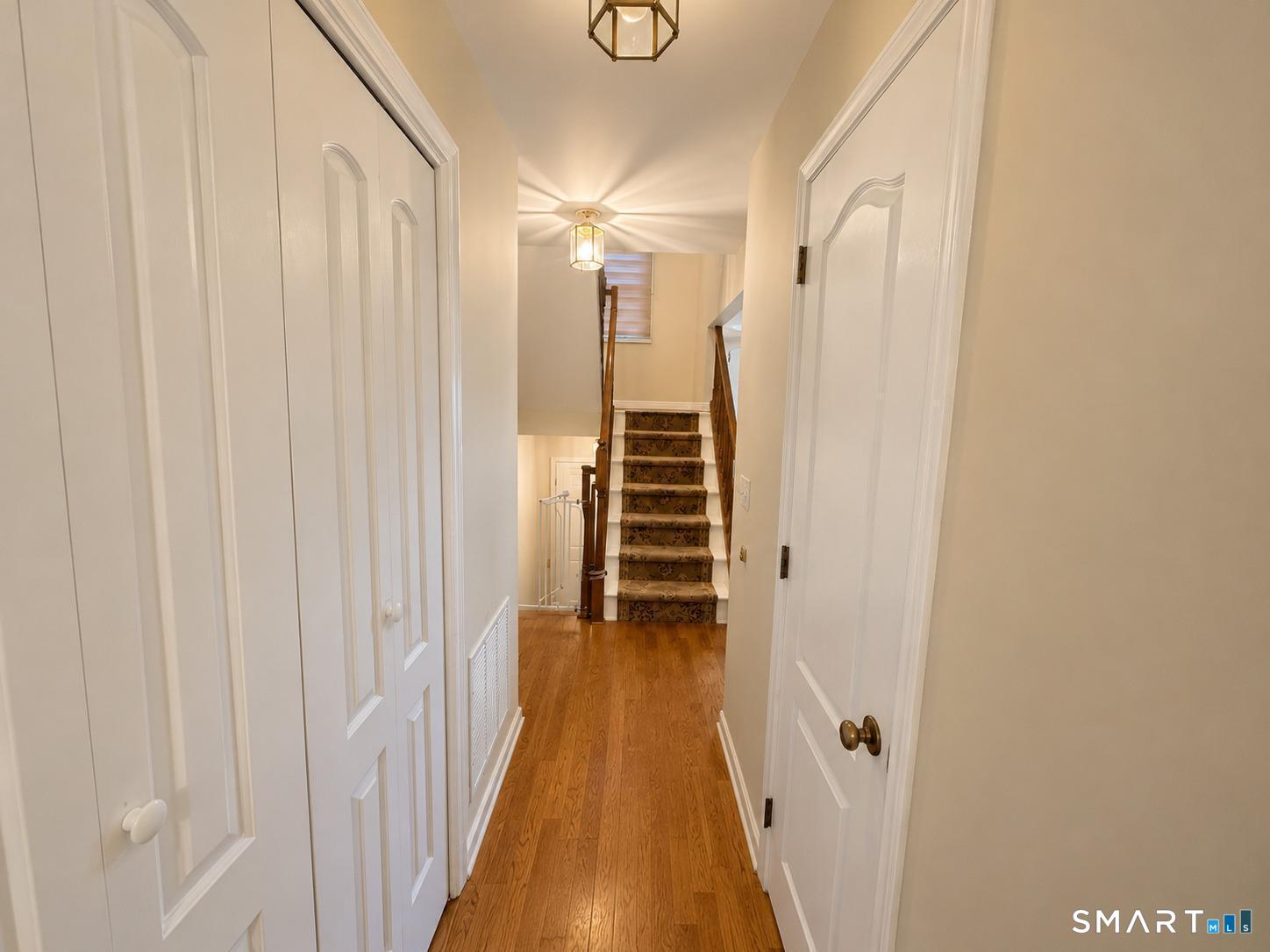 176 Governor Trumbull Way Unit: 176