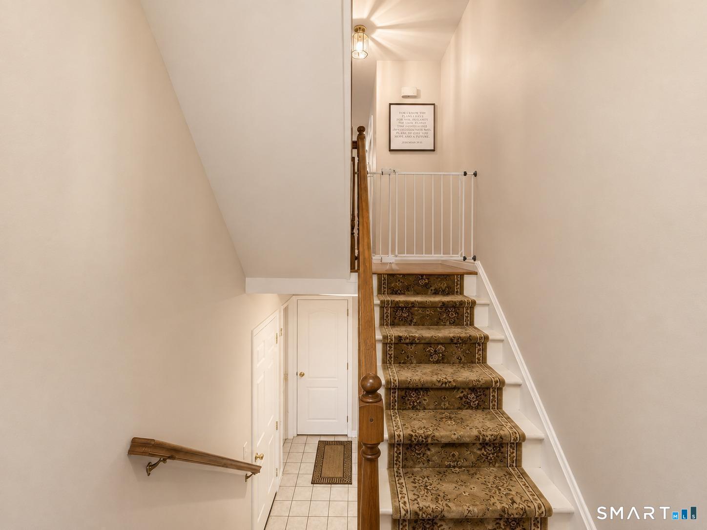 176 Governor Trumbull Way Unit: 176