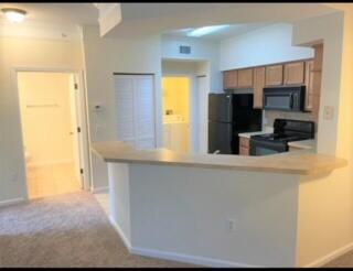 3207 E Myrtlewood Circle E 3207