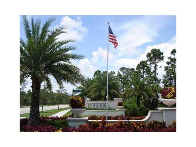 9209 Myrtlewood Circle W 9209