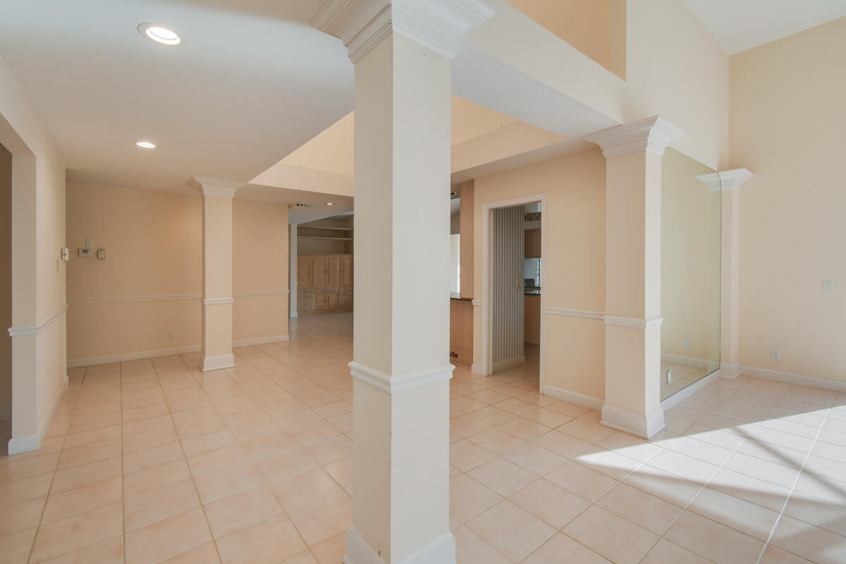 1413 NW Lancewood Terrace