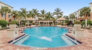 2203 E Myrtlewood Circle E 203