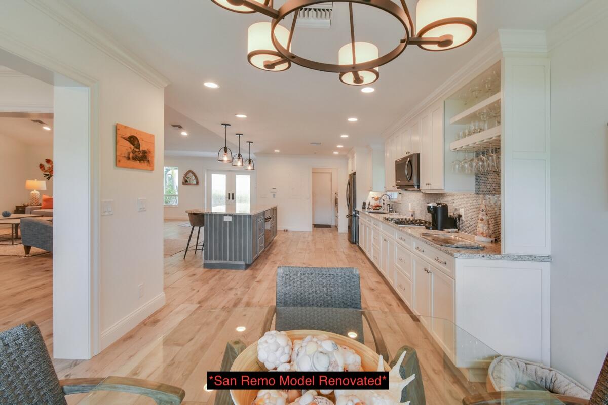 1828 NW Buttonbush Circle