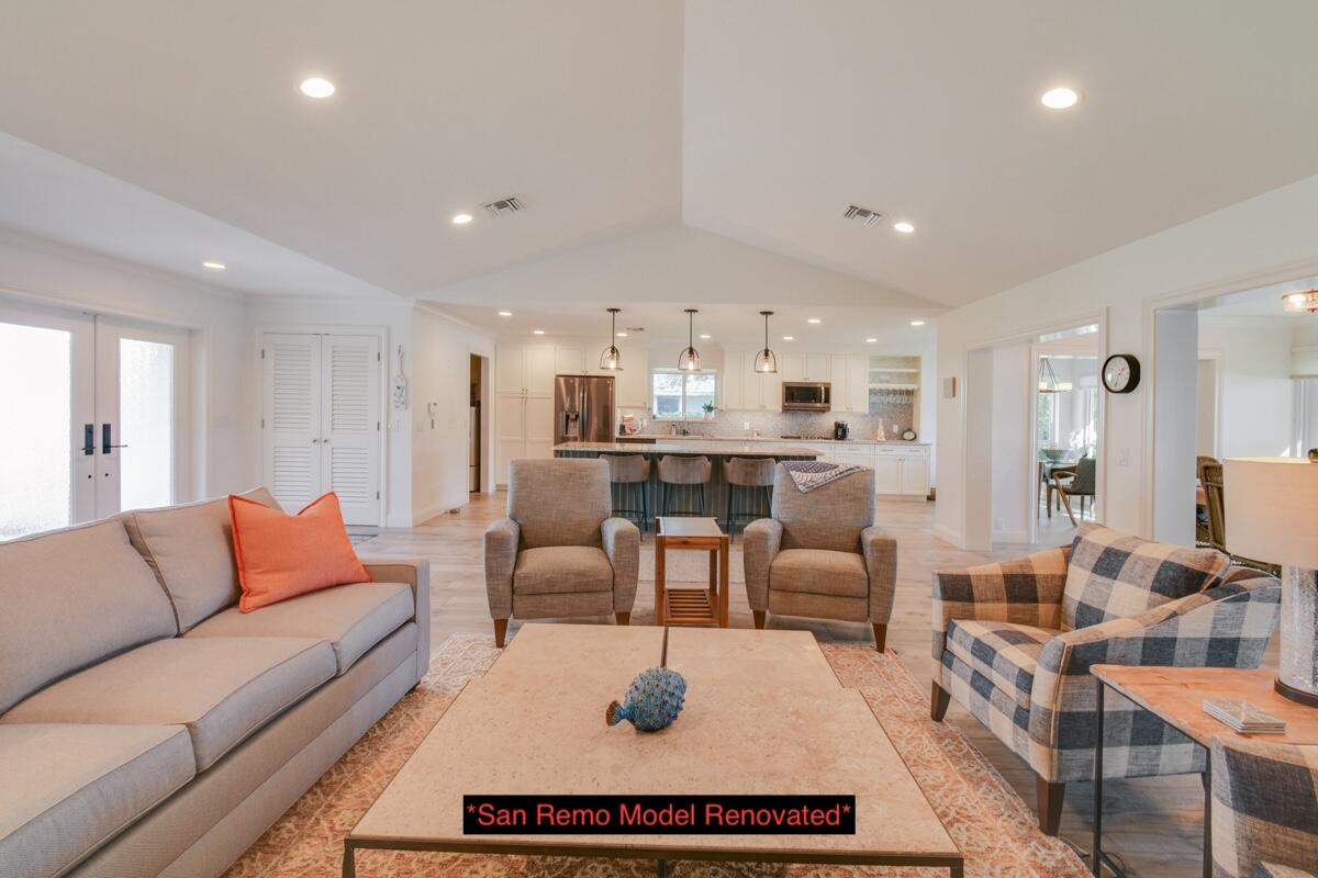 1828 NW Buttonbush Circle