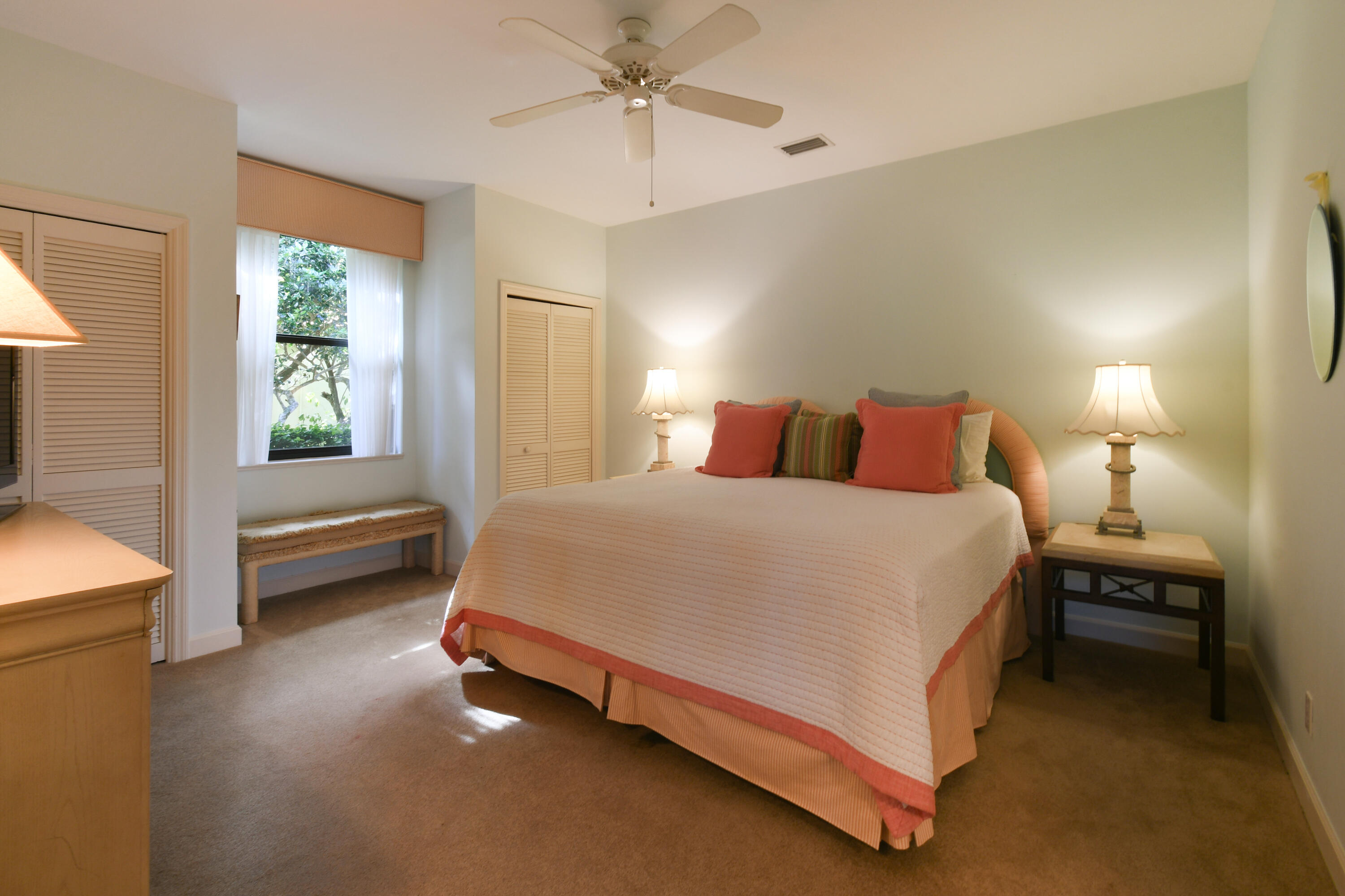 1737 NW Buttonbush Circle