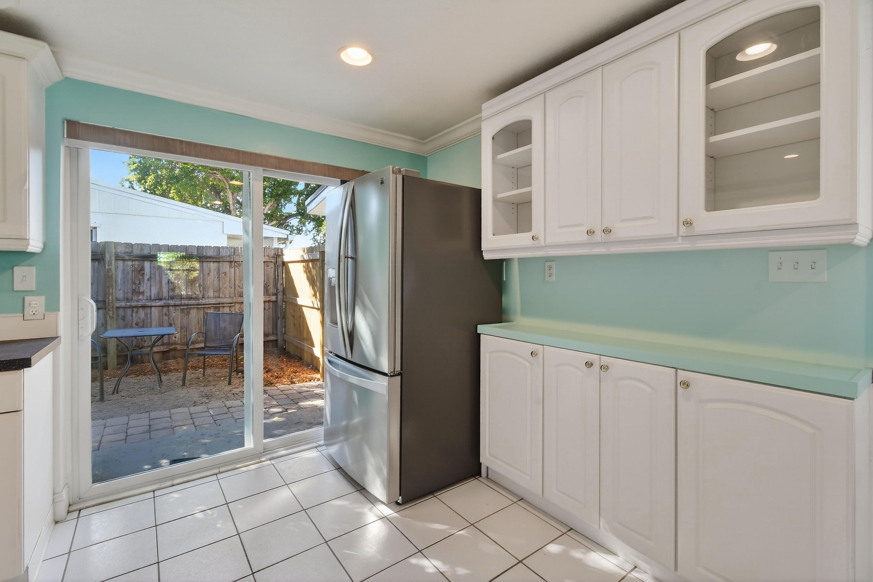 3762 Florida Boulevard