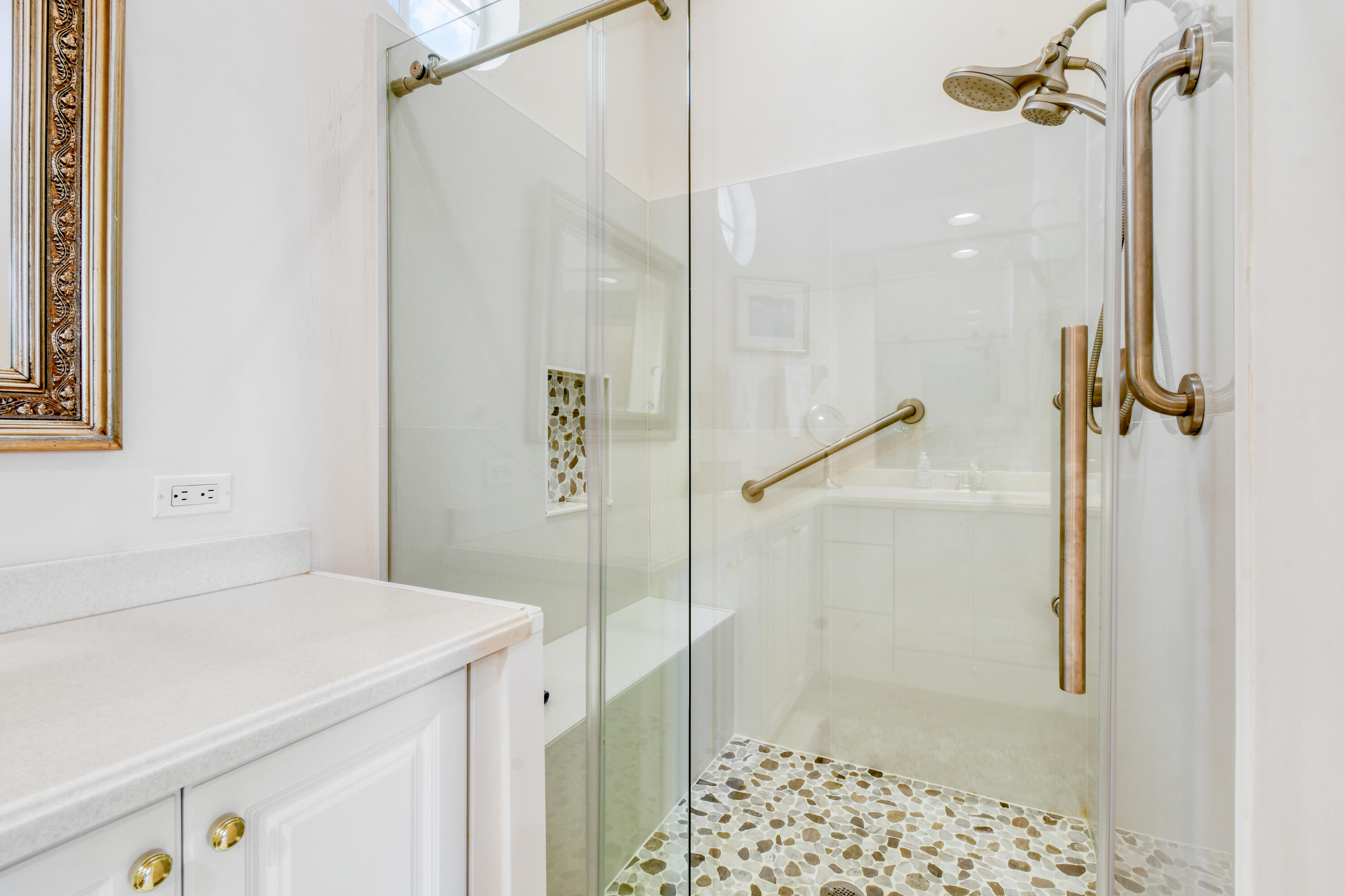 2201 NW Seagrass Drive