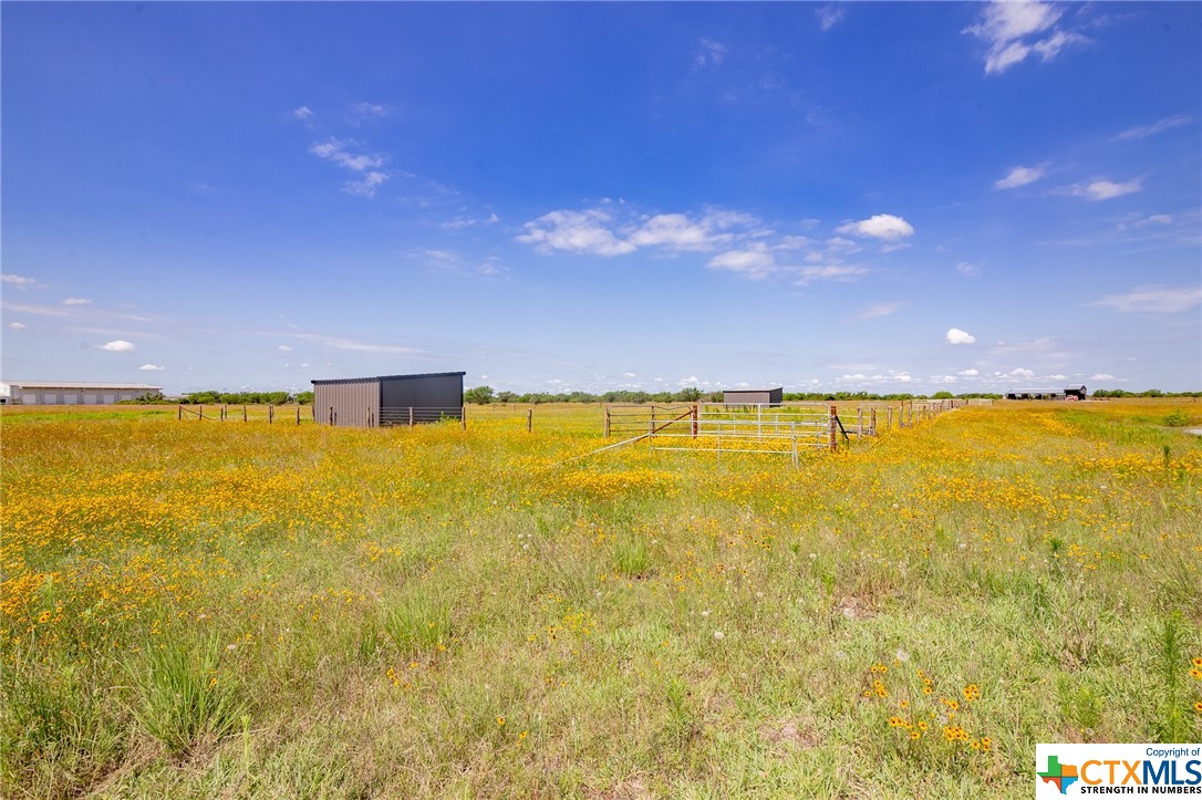 15927 US Highway 77 N