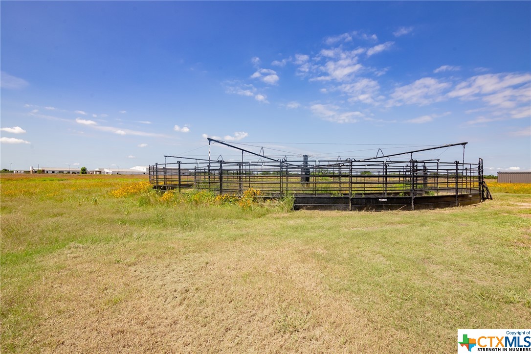 15927 US Highway 77 N