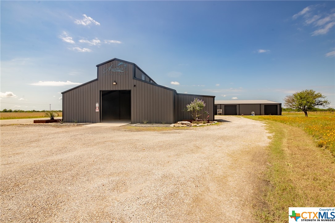 15927 US Highway 77 N
