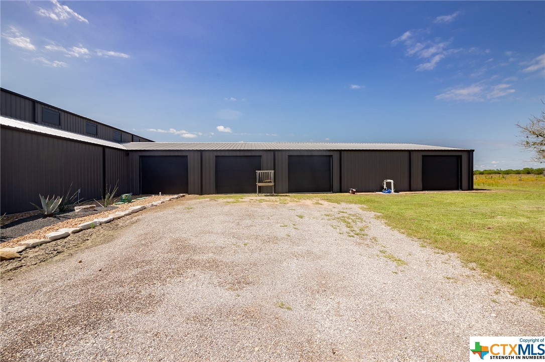 15927 US Highway 77 N