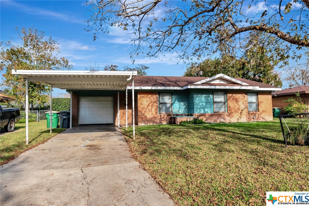1514 Alamo Drive