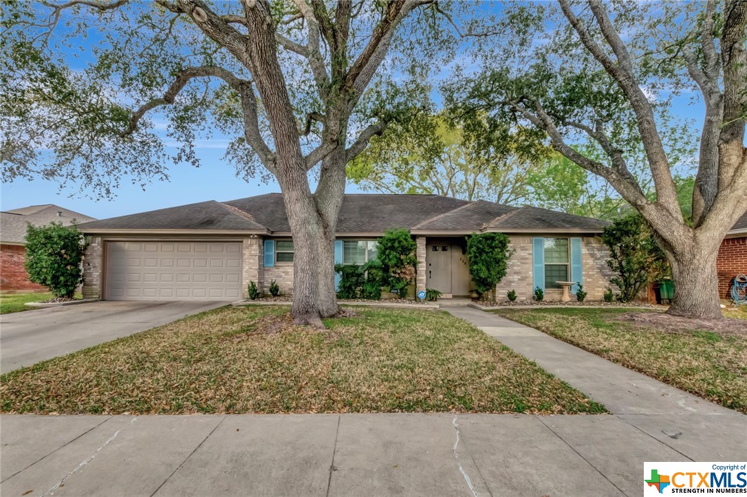 220 Spur Drive