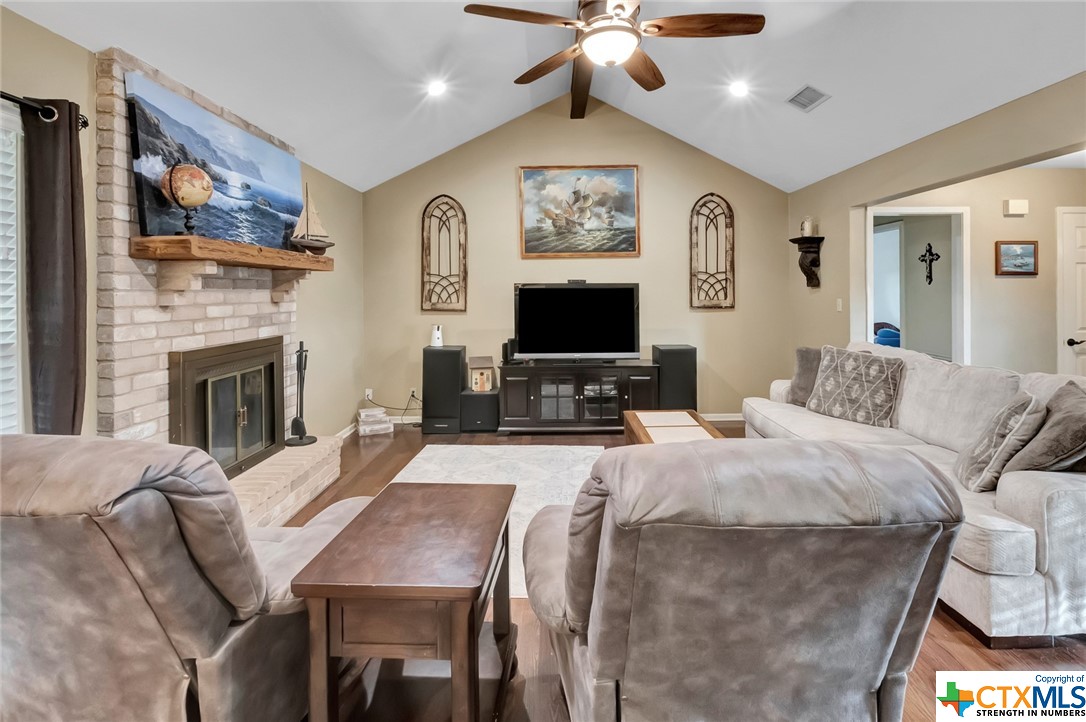 220 Spur Drive