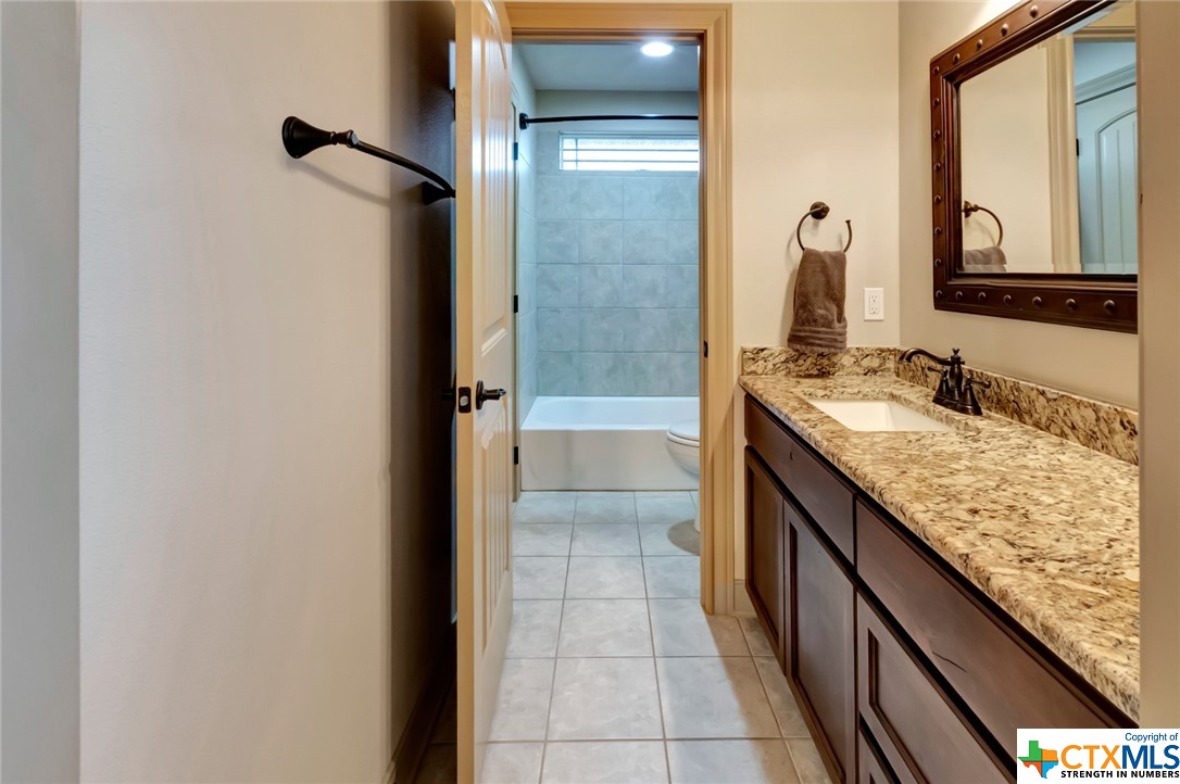 110 Chisholm Trail