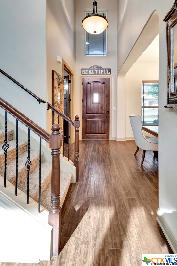 110 Chisholm Trail