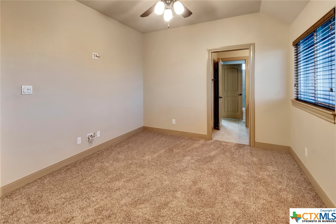 110 Chisholm Trail