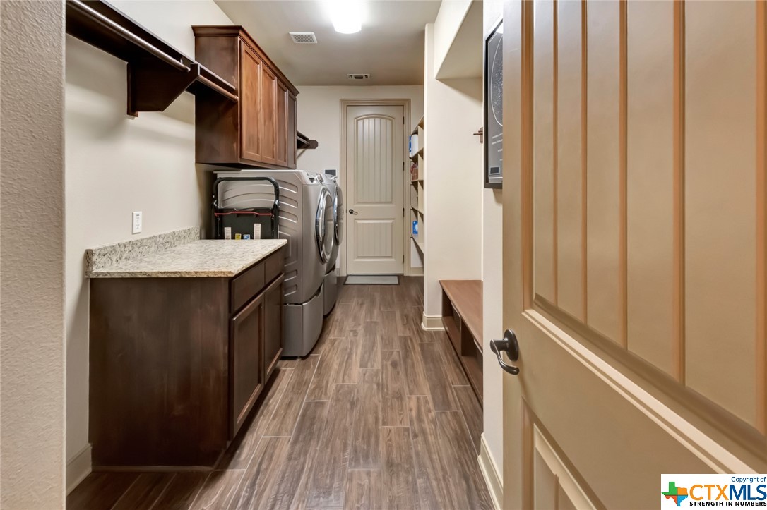 110 Chisholm Trail