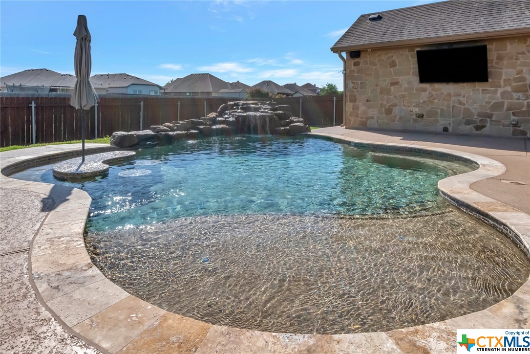110 Chisholm Trail