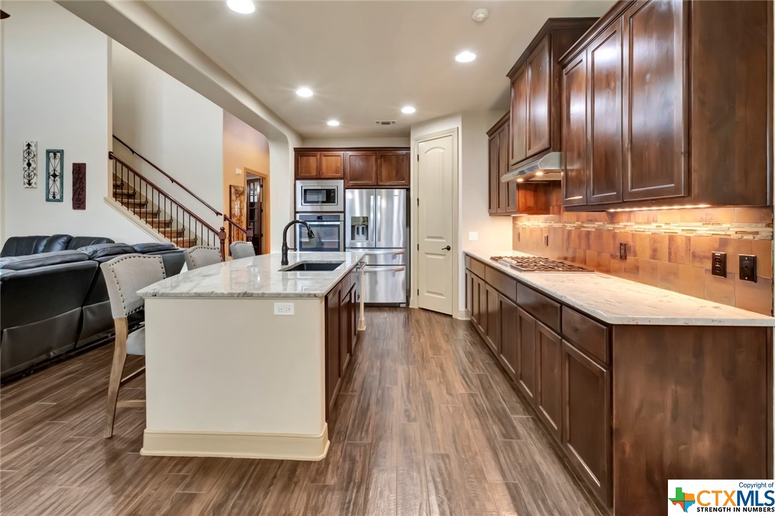 110 Chisholm Trail
