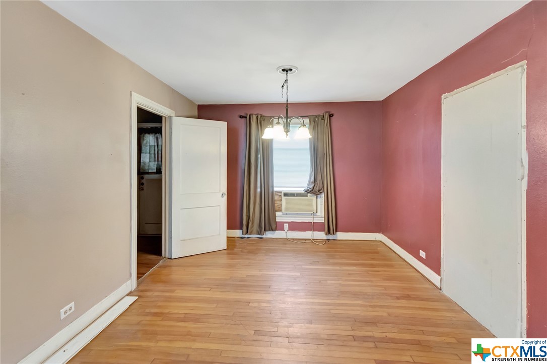 1005 Macarthur Street