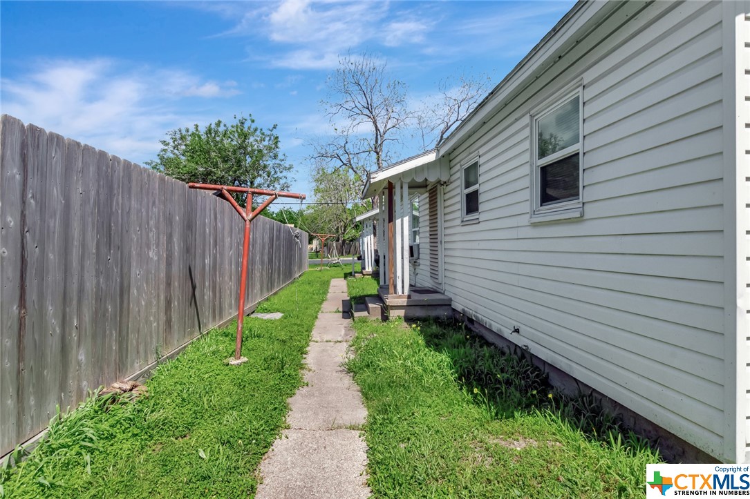 1005 Macarthur Street