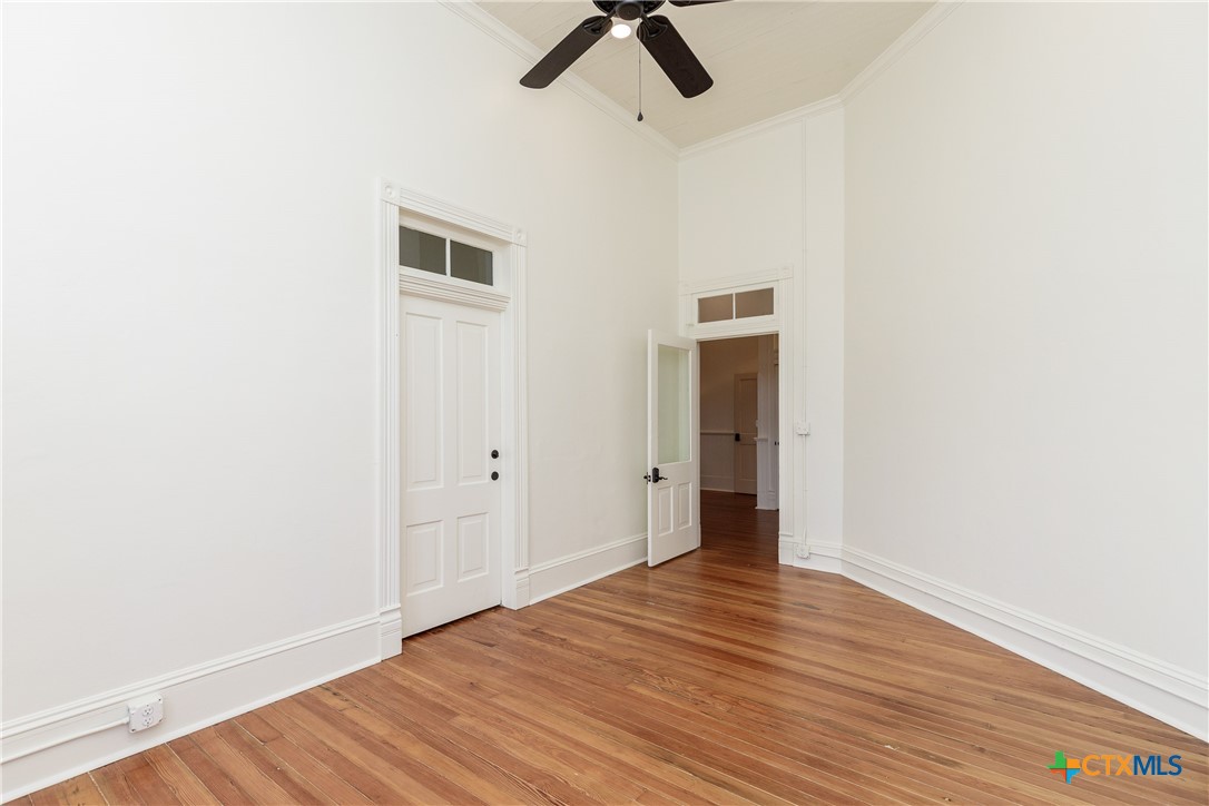 207 E Constitution Street 1