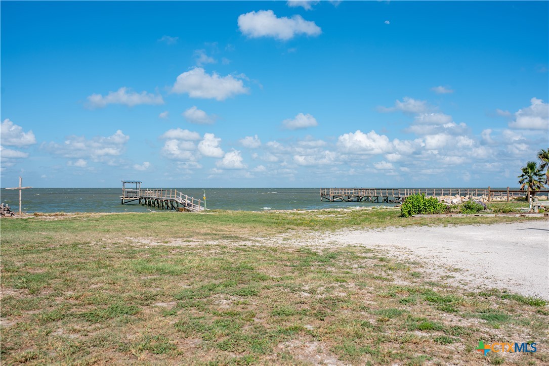 1437 N Ocean Drive