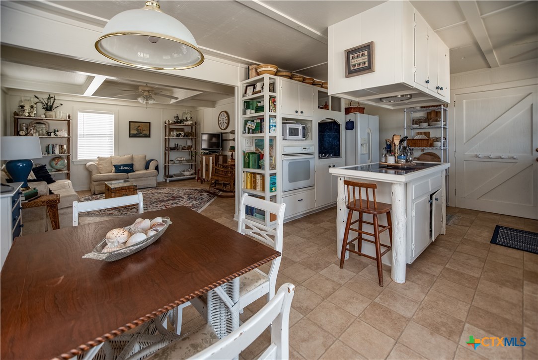 1437 N Ocean Drive
