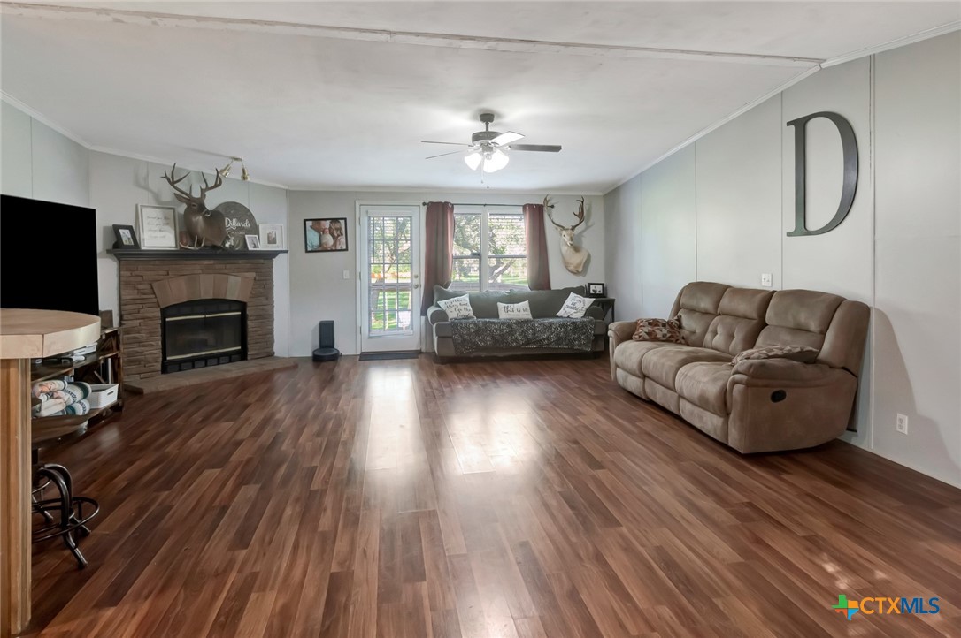 207 North