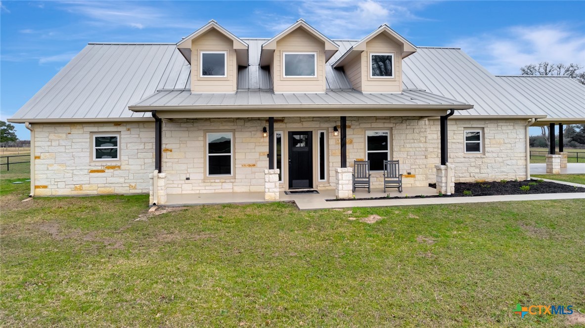 885 Del Goehring Road