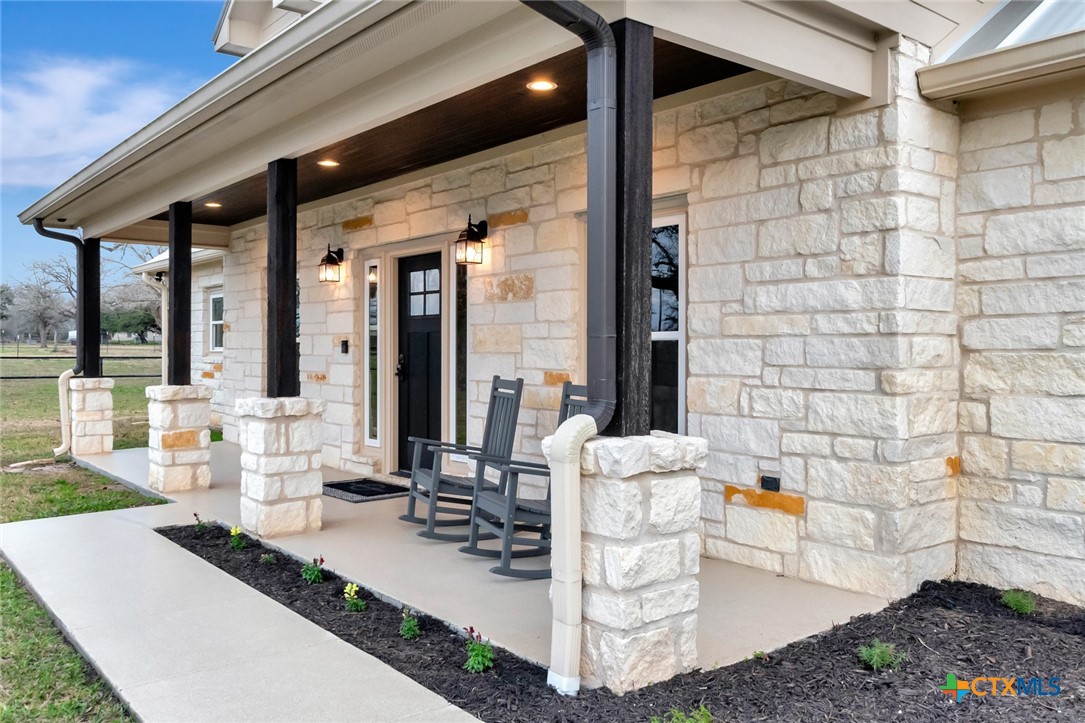 885 Del Goehring Road