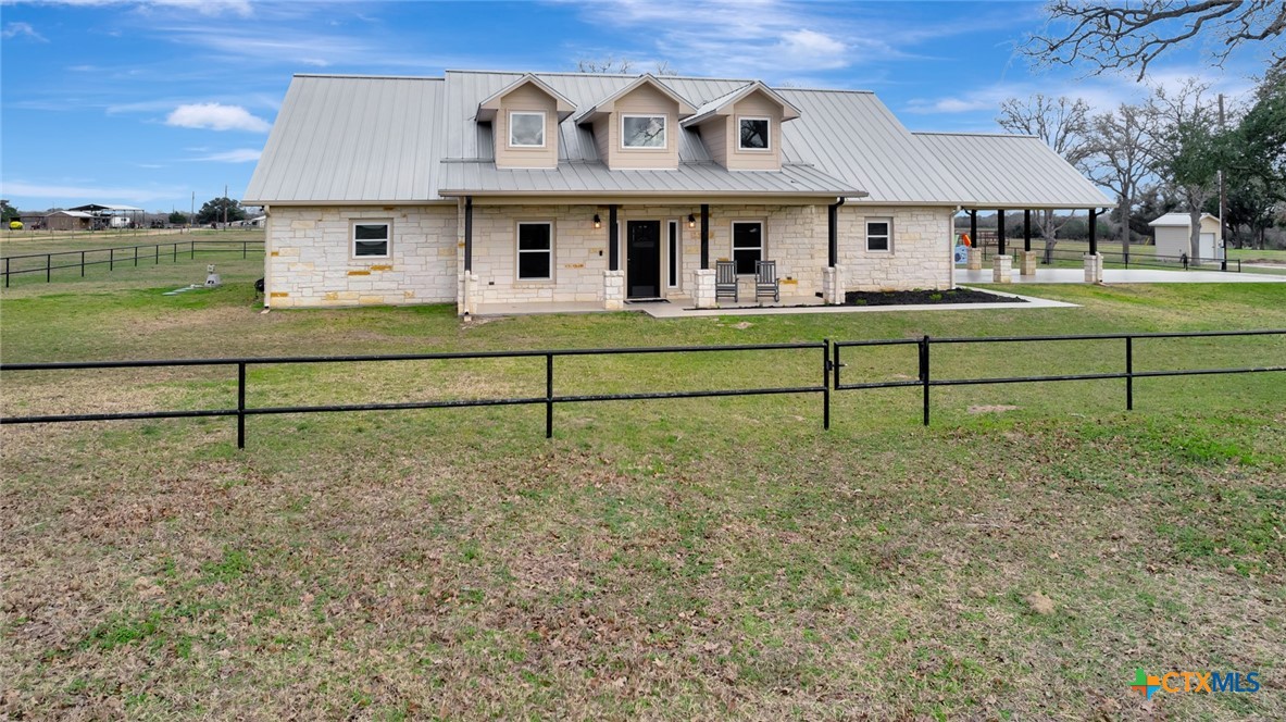 885 Del Goehring Road