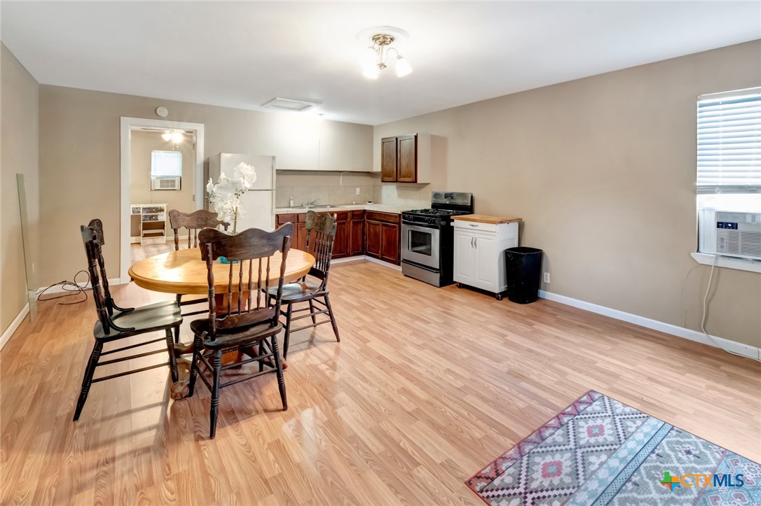 304 W Putnam