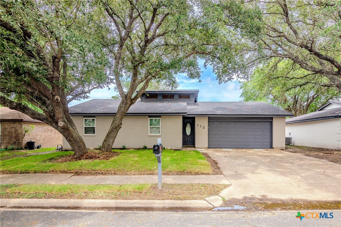 112 Byron Lane