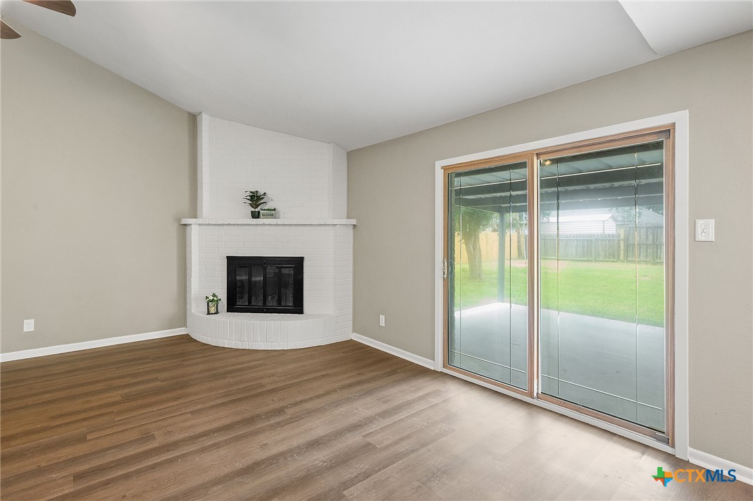 112 Byron Lane