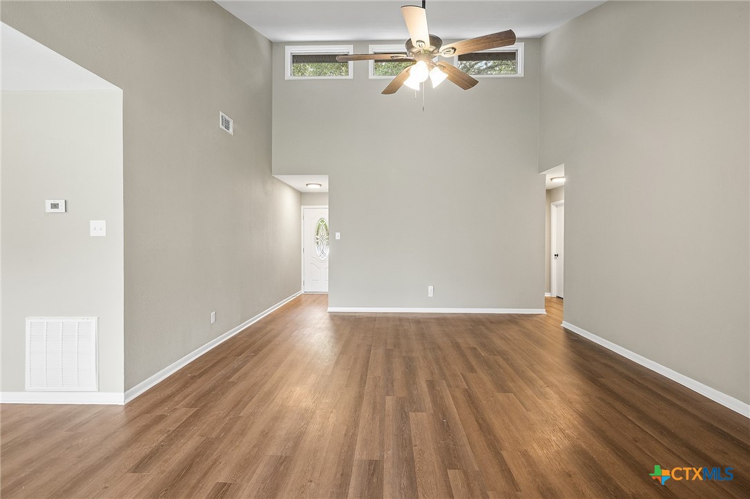 112 Byron Lane