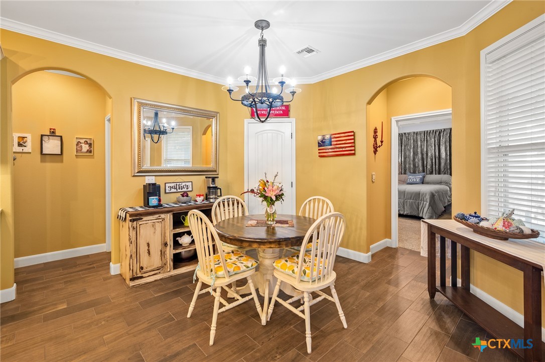 201 Amberglow Court