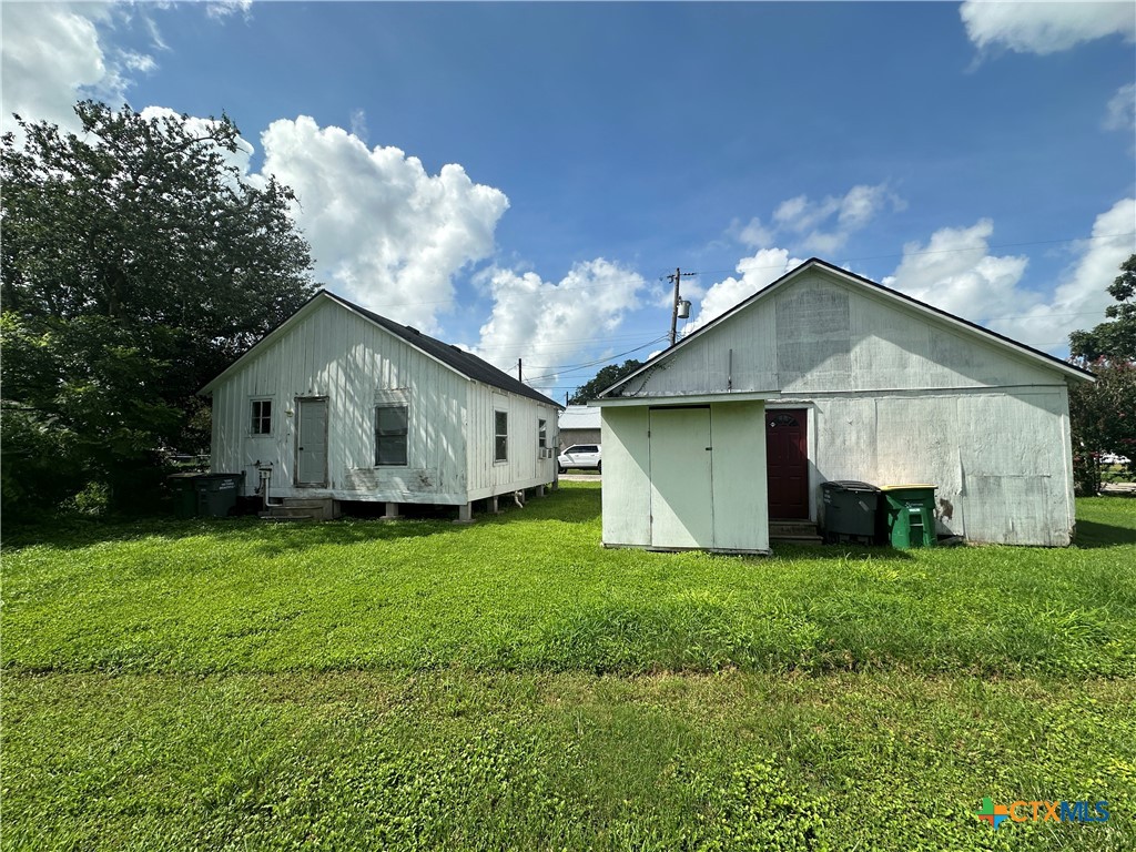 704 & 706 E Forrest Street