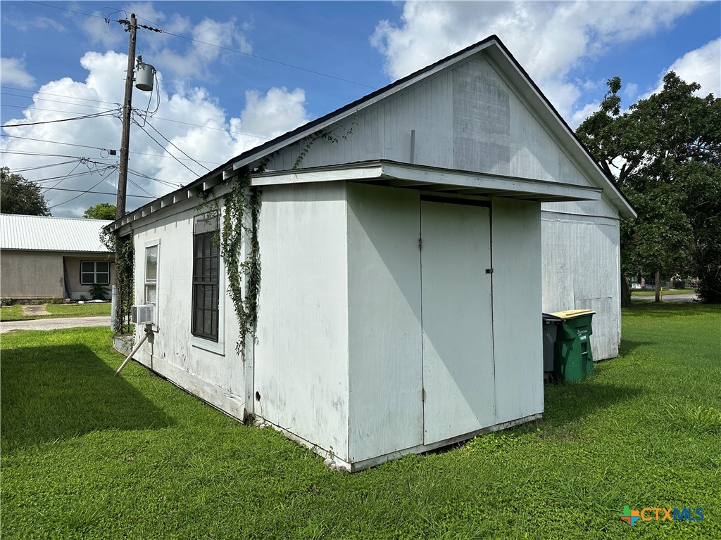 704 & 706 E Forrest Street