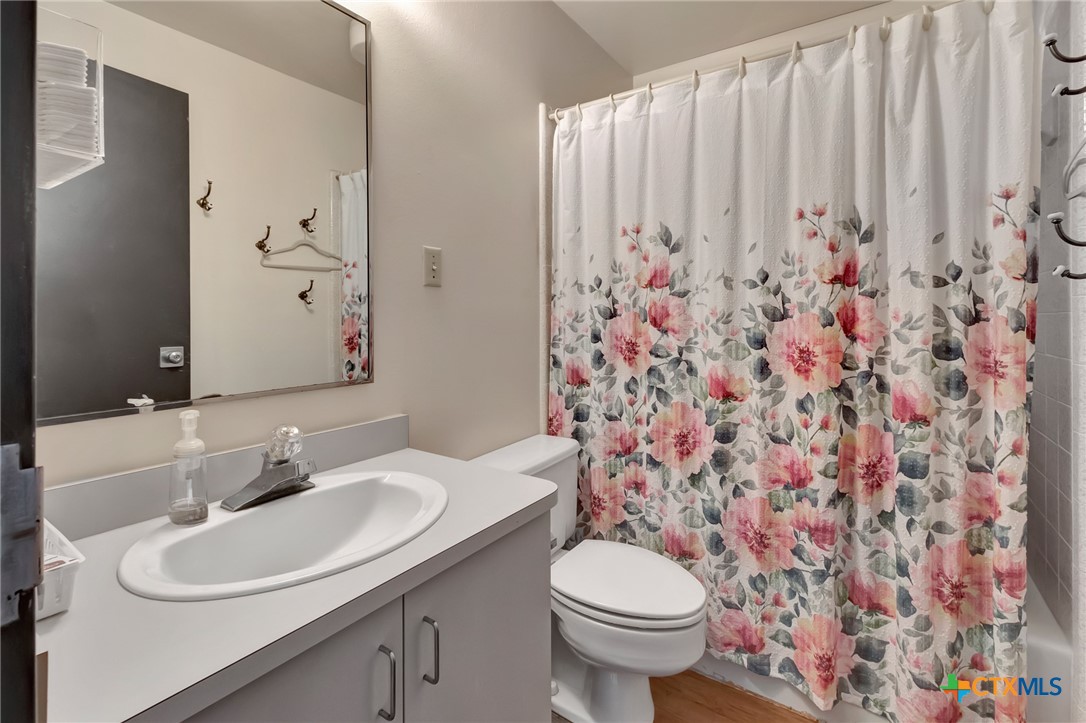 4301 Retama Circle