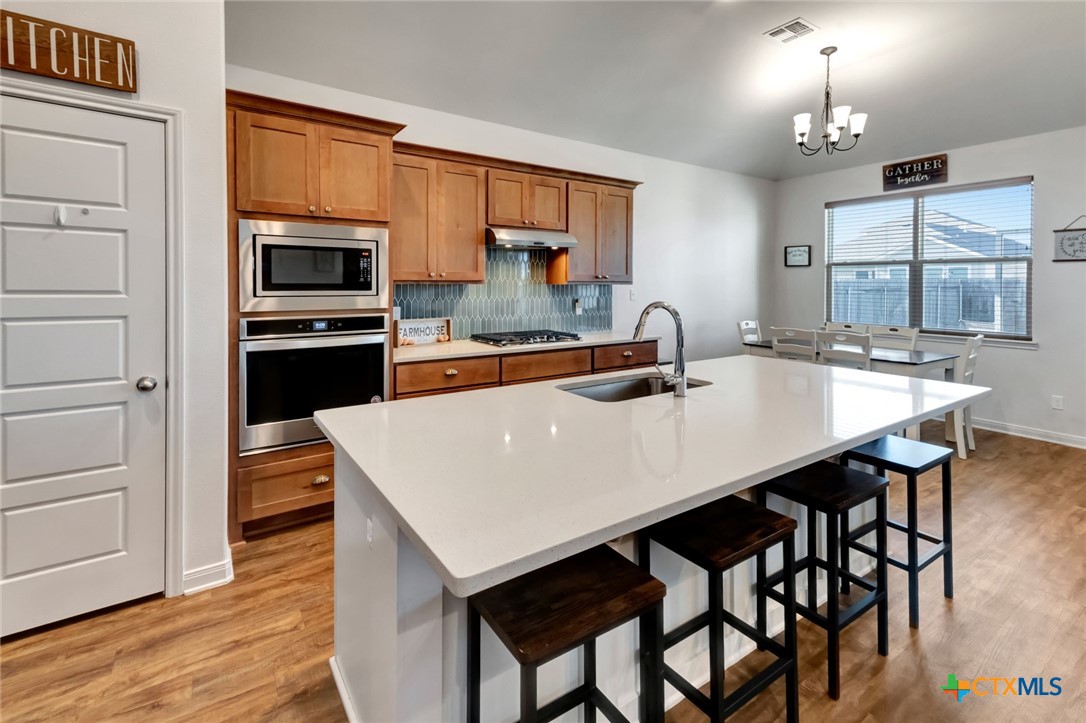 113 Dripping Spring