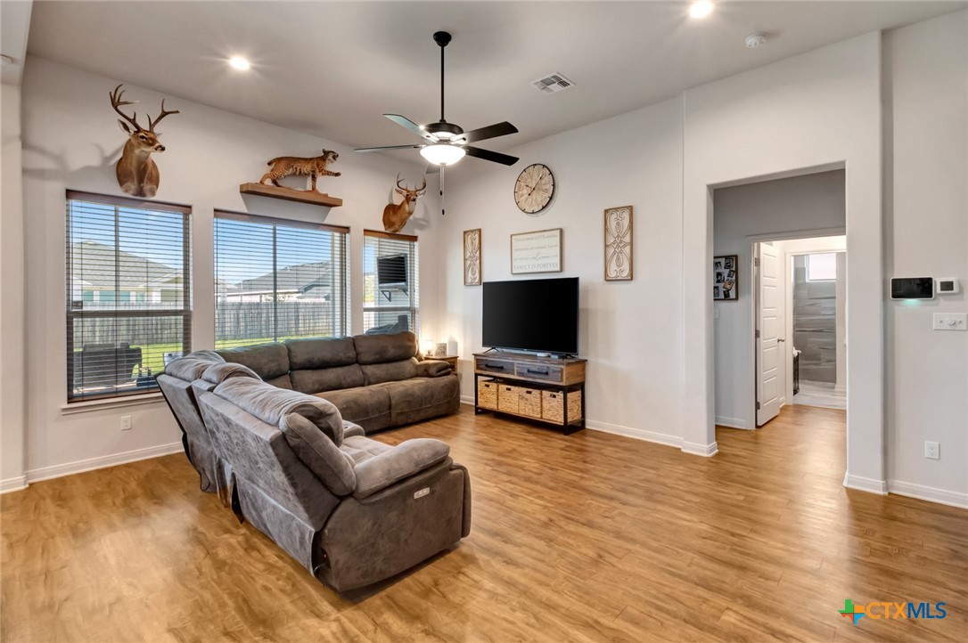 113 Dripping Spring