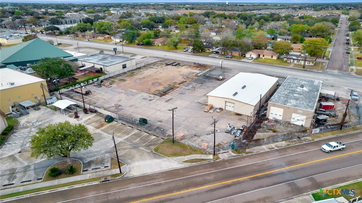 1801 Sam Houston Drive