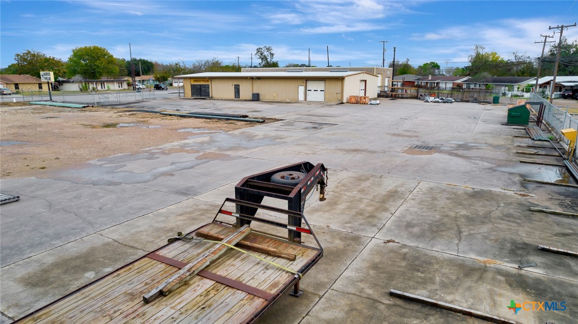 1801 Sam Houston Drive