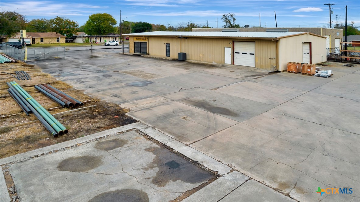 1801 Sam Houston Drive