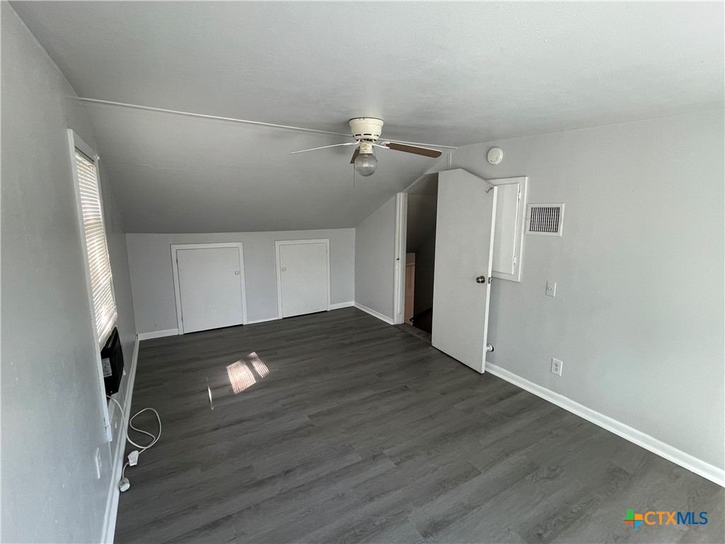 1512 E Mimosa Avenue